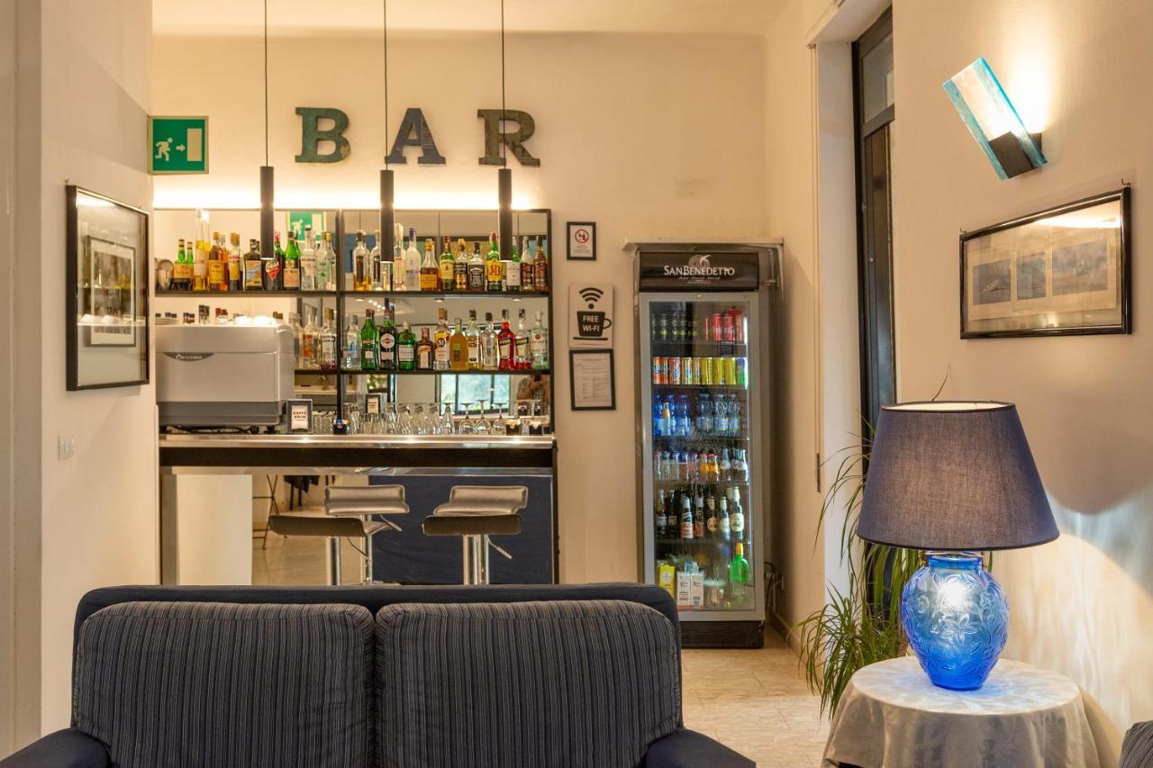 Hotel Brunella Lido di Camaiore Dış mekan fotoğraf